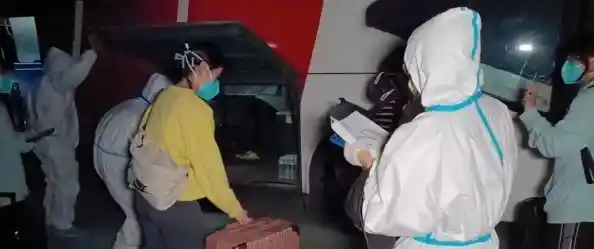 【浙江一高校两学生核酸阳性,3000多名师生连夜转移,是否有这个必要?,宁波鄞州6.22】 【浙江一高校两学生核酸阳性,3000多名师生连夜转移,是否有这个必要?,宁波鄞州6.22】